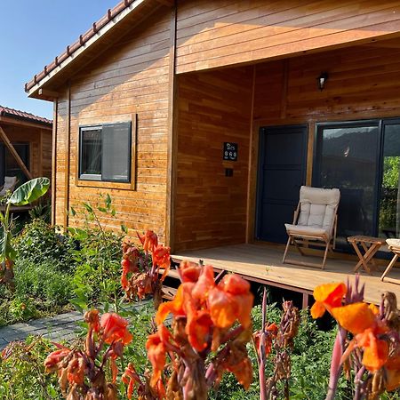 Lemon Garden Lodge Чирали Екстер'єр фото