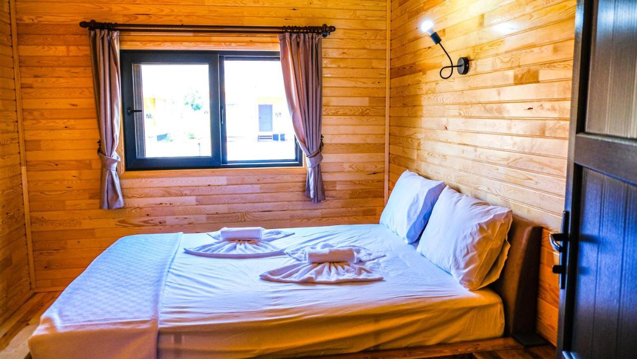 Lemon Garden Lodge Чирали Екстер'єр фото