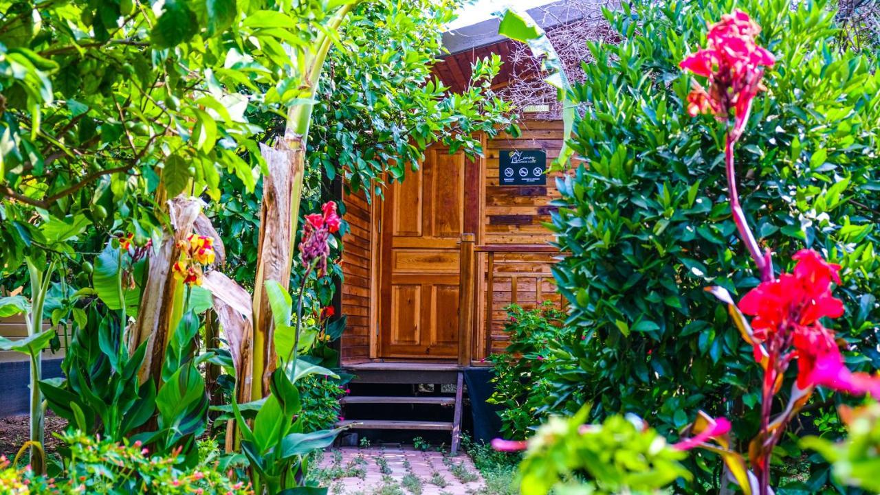 Lemon Garden Lodge Чирали Екстер'єр фото