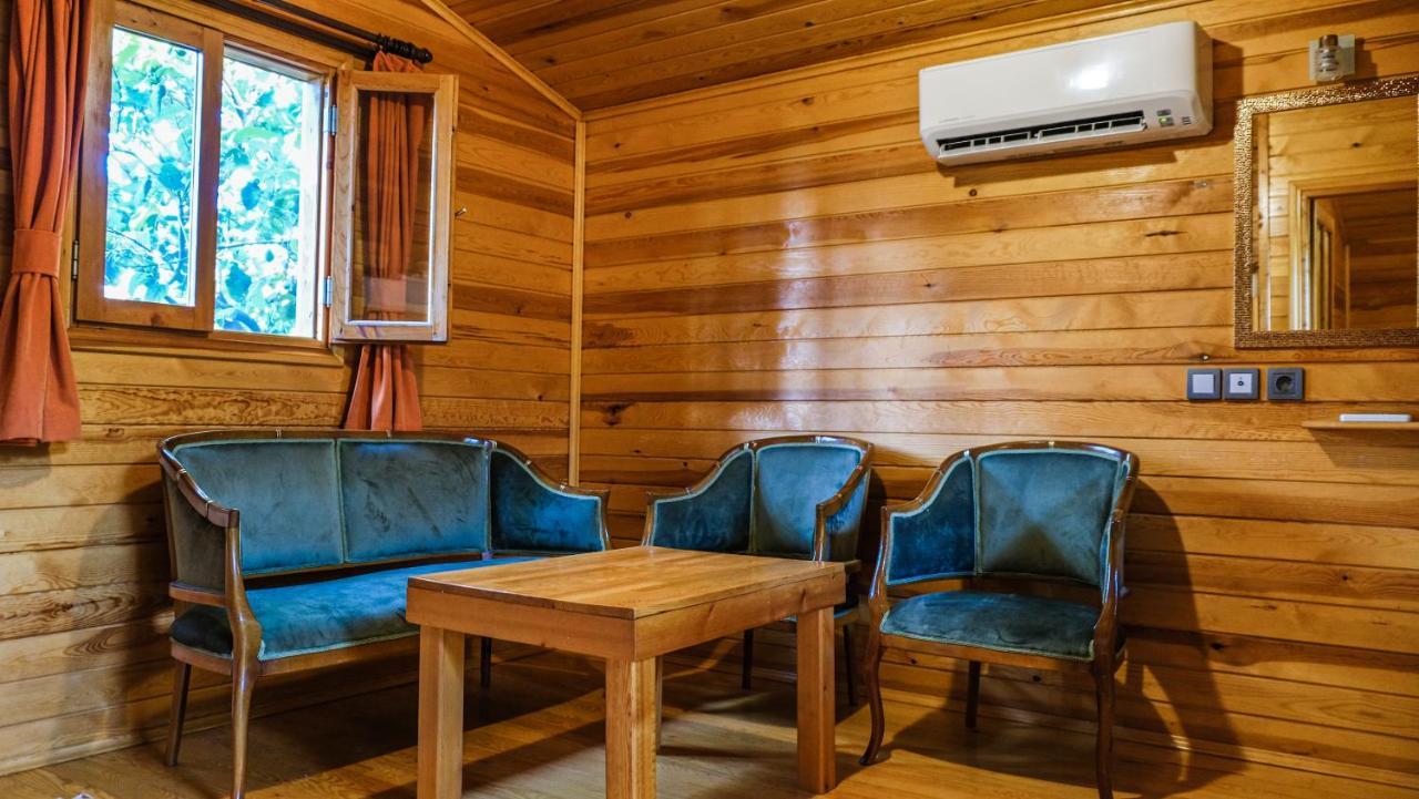 Lemon Garden Lodge Чирали Екстер'єр фото