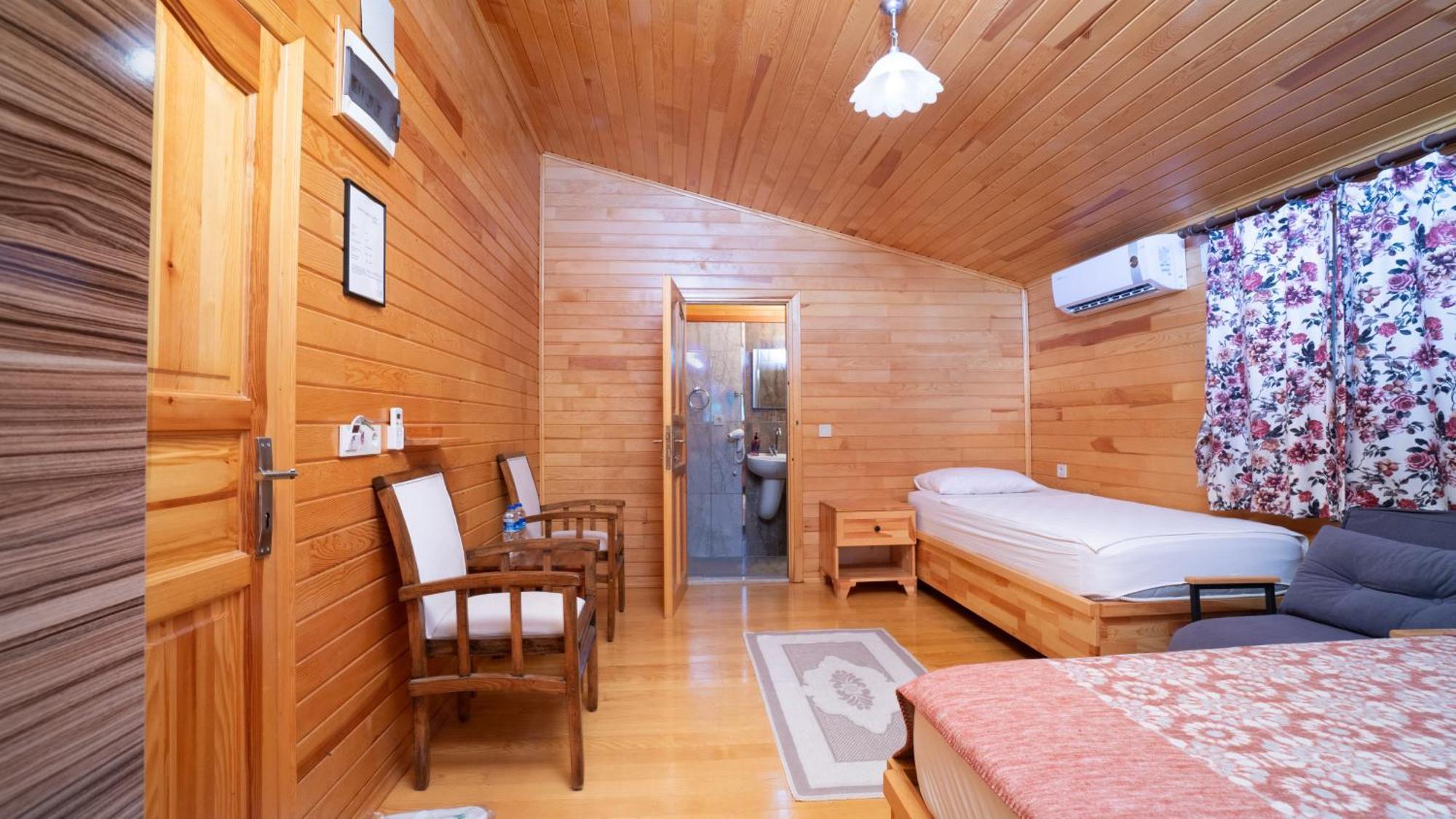 Lemon Garden Lodge Чирали Екстер'єр фото